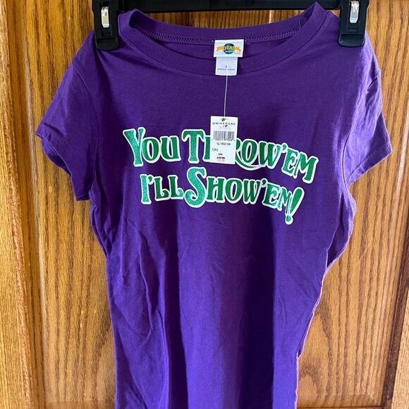 Women’s Small Mardi Gras t shirt - Picture 1 of 5